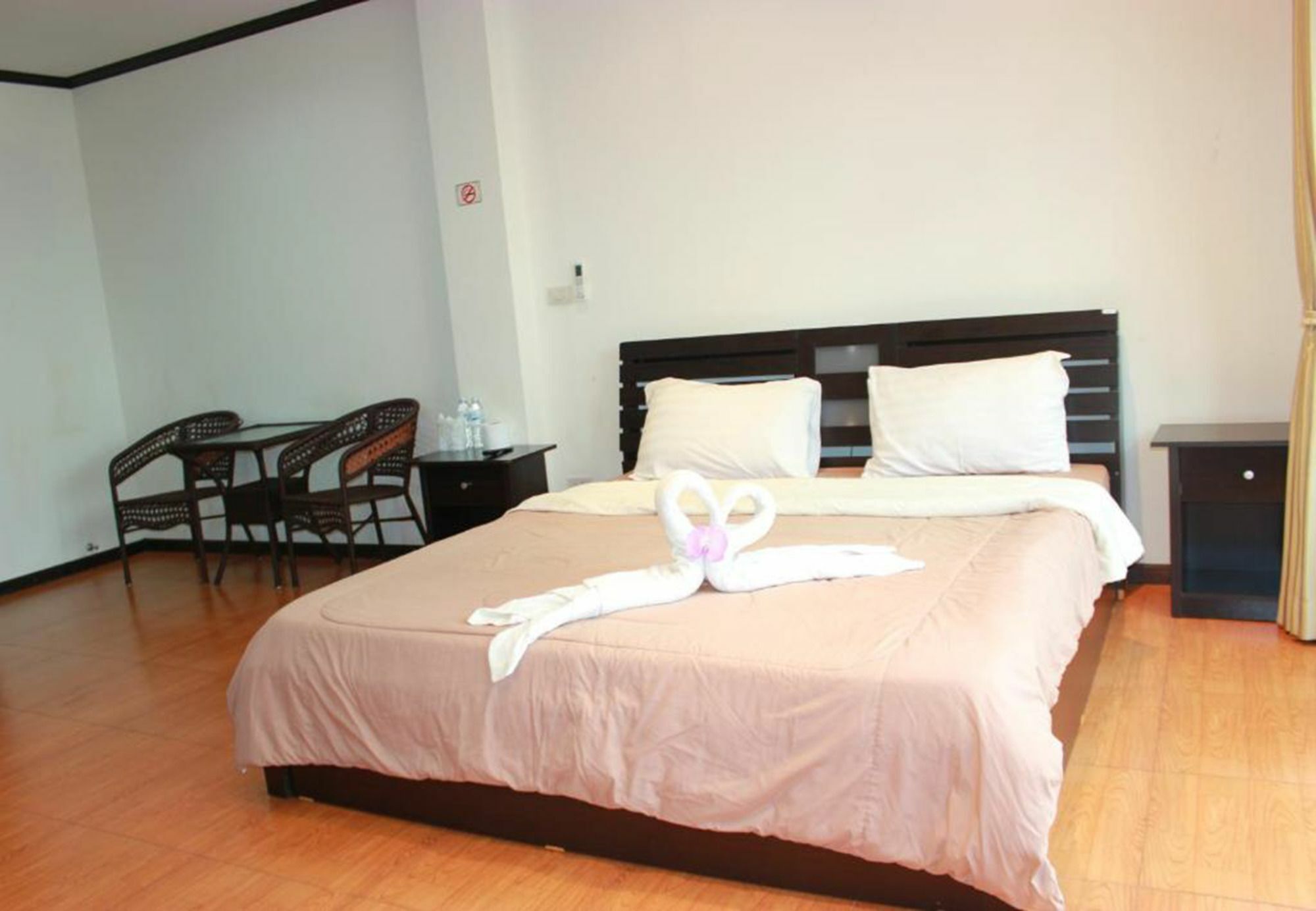 K&J Apartment Ban Nong Tabaek Extérieur photo